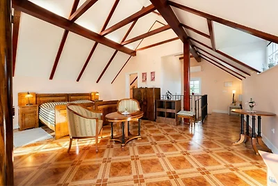 Secluded Escape Hilltop Villa with Hot-Tub - ...