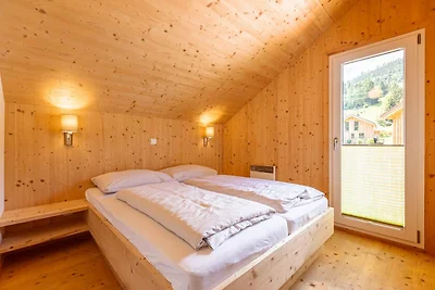 Schönes Chalet mit Whirlpool