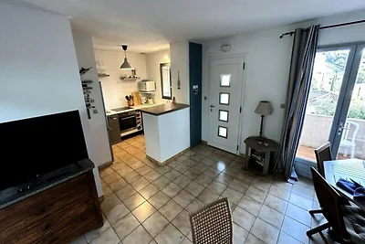 Haus nahe Pin de Bormes mit Terrasse BBQ