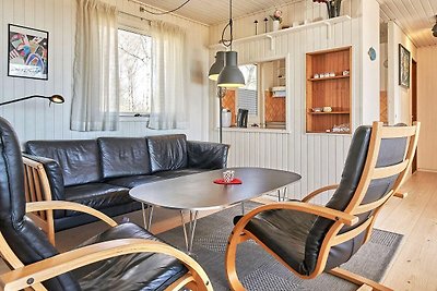 6 Personen Ferienhaus in Aakirkeby-By Traum