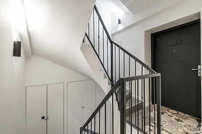 Prachtig gerenoveerd 2 kamer appartement -...