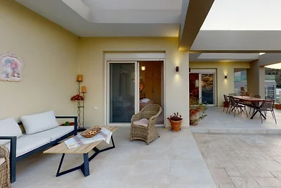 Villa Urania-Kamilari