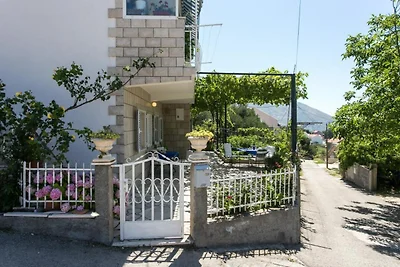 Apartments Olive - Comfort One Bedroom Apartm...