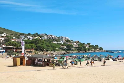 Appartamento a Riells vicino alla spiaggia
