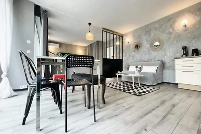 Die moderne WLAN-Straßenbahn mit 6 Betten