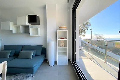 Appartement in Nerja met Uitzicht op Zee