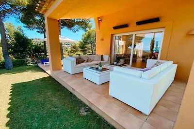 Villa in Begur mit Schwimmbecken