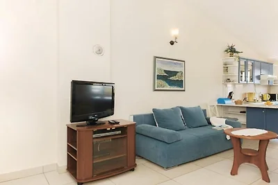 Villa Ivan apartment with balcony and sea vie...