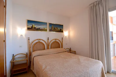 Apartment in Estartit near sea beach