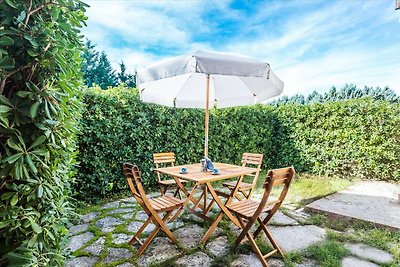 Wohnung mit Garten, direkt am Meer.