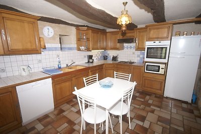 Altmodisches Ferienhaus bei Rodez im Aveyron