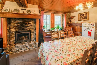 Gemütlicher Bauernhof in Brisy mit Sauna