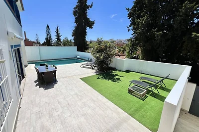 Villa a Marbella con piscina privata
