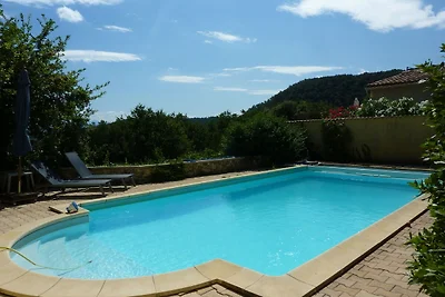 Villa mit privatem Pool und Panoramablick