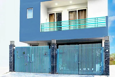 Moderne Luxusaufenthalte im Sektor 52 Gurgaon