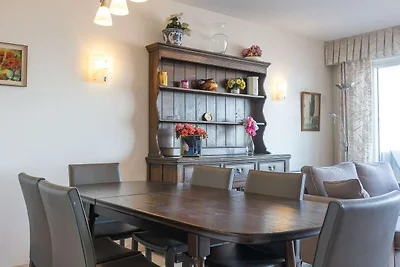 Licht appartement op de 7e verdieping