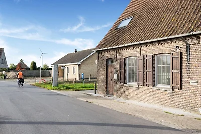 Ferienhaus in Loppem mit Terrasse