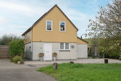 Schönes Ferienhaus in Strandnähe