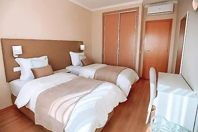 Wohnung nahe Oura Straße und Strand