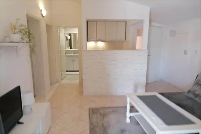 Apartments Libertas - Two Bedroom Apartment w...