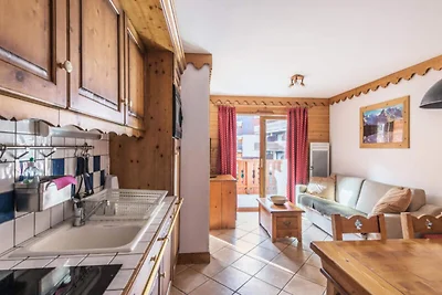 Chalet-Wohnung in Carroz mit Pool & Spa