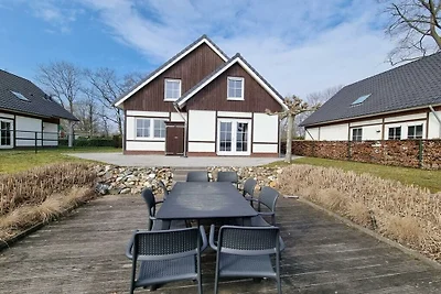 Ferienhaus in Susteren mit Terrasse
