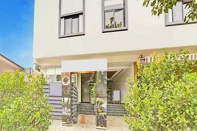 Hotel O Muthurayya Swamy Layout