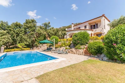 Villa moderna con piscina privata vicino al...