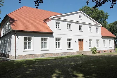 Im Gutshaus Mellnitz