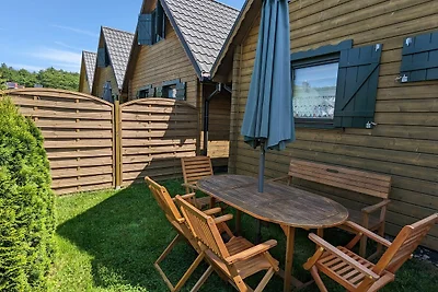 Komfortables Ferienhaus mit Garten, Dabki