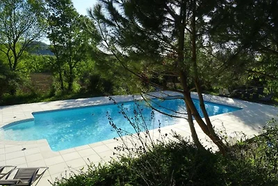 Incantevole casa vacanze con piscina