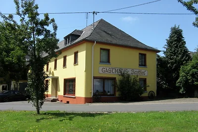 Spaziosa casa vacanze a Eifel con barbecue