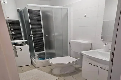 Wohnung in der Küstenstadt Grebastica