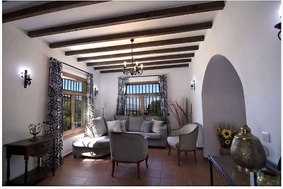 Accogliente cottage con piscina ad Antequera