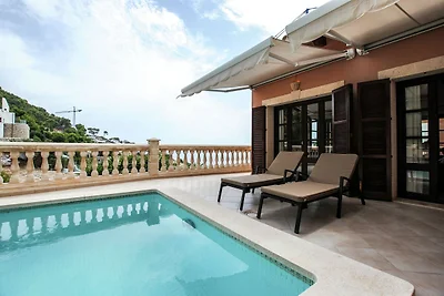 Villa in Capdepera mit Meerblick