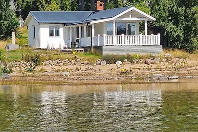 6 Personen Ferienhaus in SÄFFLE-By Traum