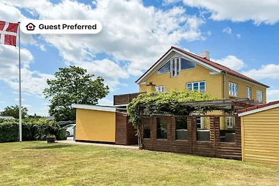 12 Personen Ferienhaus in Børkop