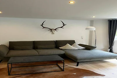 Modernes Apartment in Seefeld
