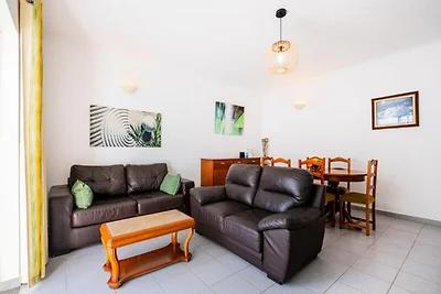 Villa in der Nähe des Strandes von São Rafael...