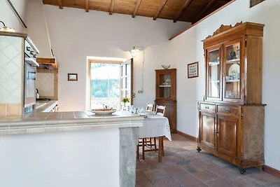 Appartamento con jacuzzi e piscina