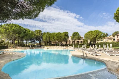 Wohnung in der Provence mit beheiztem Pool