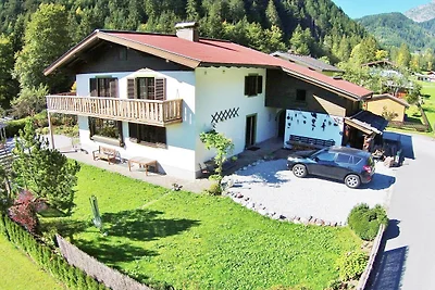 Chalet vicino allo skilift e al bikepark a...