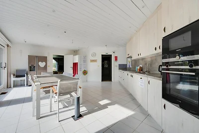 Luxusvilla mit Jacuzzi & Sauna