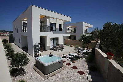 Inselparadies Jezera in der Adria