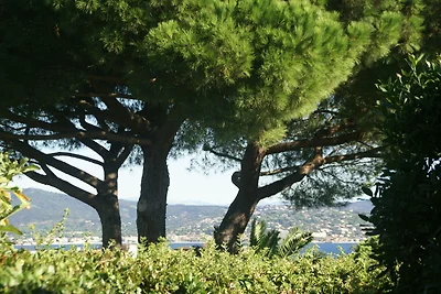 Moderna casa vacanze con giardino privato