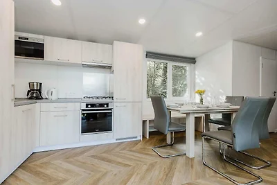 Entspannendes Apartment mit Whirlpool
