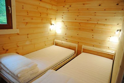 Moderna casa vacanze vicino alla foresta