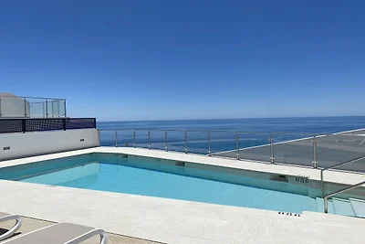 Duplex in Málaga mit Meerblick & Pool