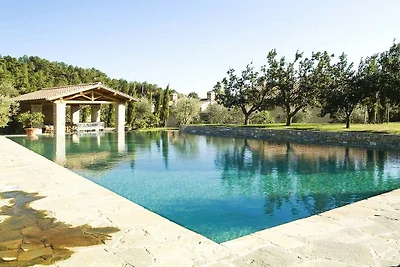 Villa in Pian di Sco mit Schwimmbecken