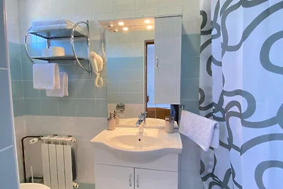 Double room with double bed 2
